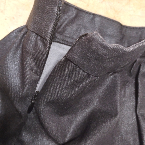 BCBGeneration Charcoal Skirt With touch Of Glitter - Picture 8 of 12